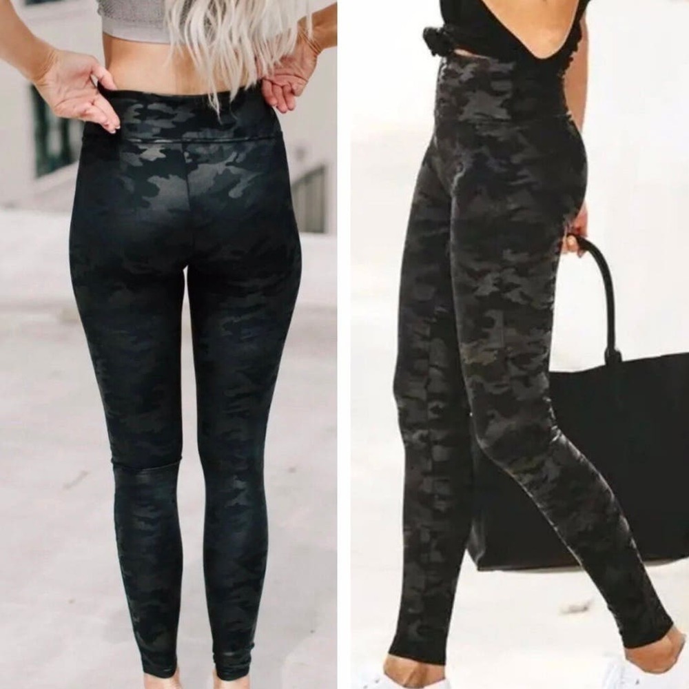 SPANX Faux Leather Camo Leggings Size 1X